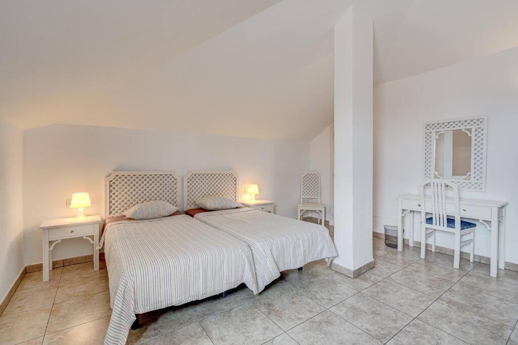 Royal Garden - 2 Bedroom 美洲海滩 外观 照片